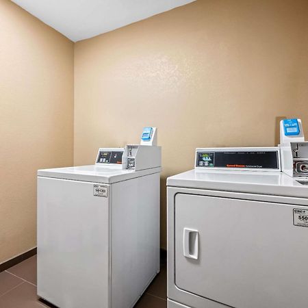컴포트 스위트 컬먼 I-65 엑시트 310 쿨먼 외부 사진